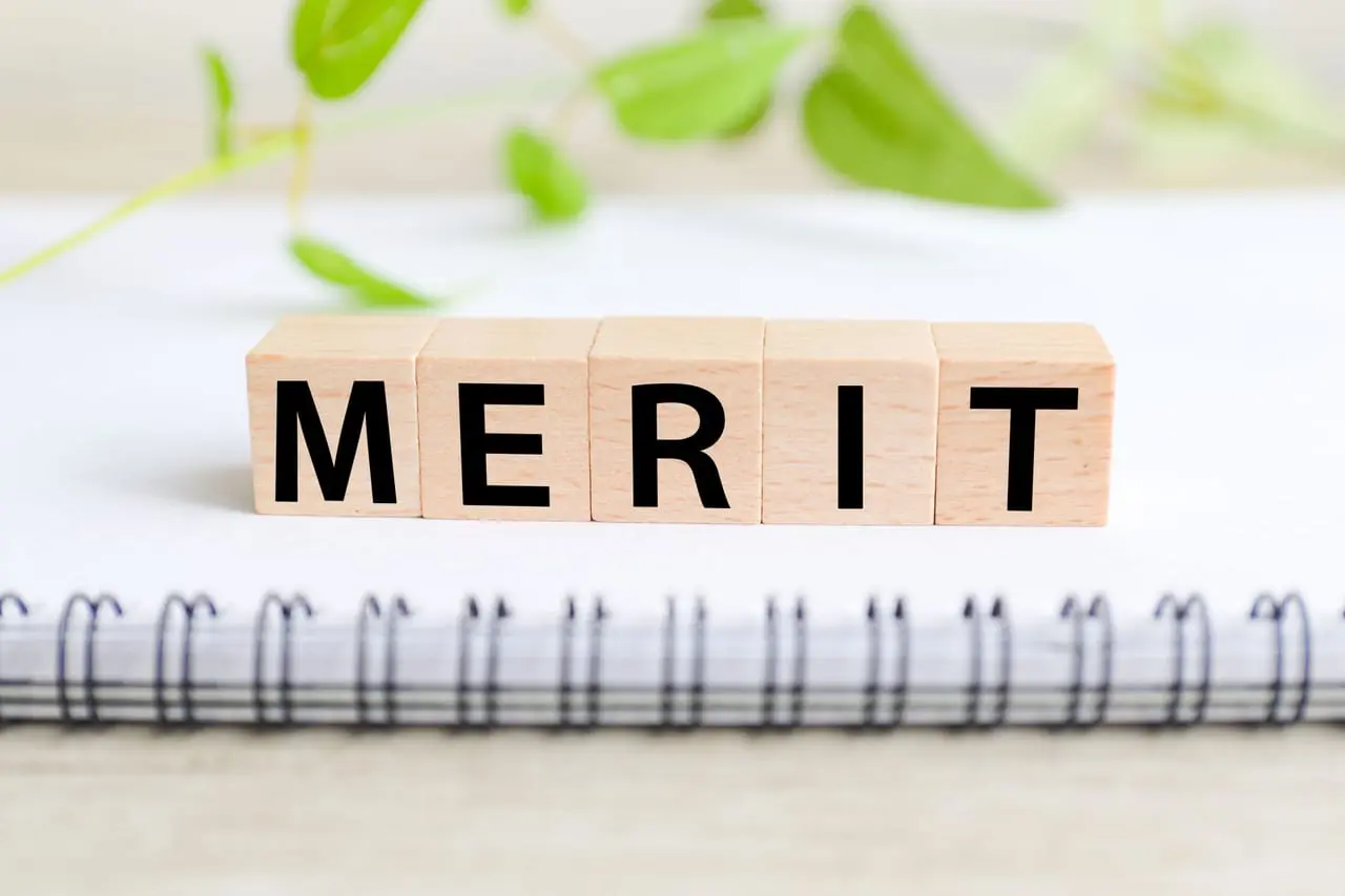 亀岡のカーリースで新車を選ぶメリット｜初期費用や最新設備を重視